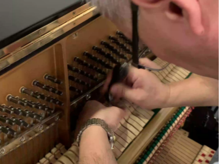 日本二手钢琴买对了？少了“精整”白花钱！