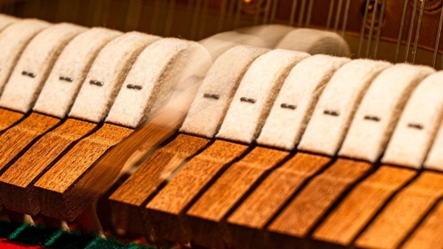 孩子练琴总觉得声音闷/扎耳？想过可能是‘琴槌’在‘闹情绪’吗？