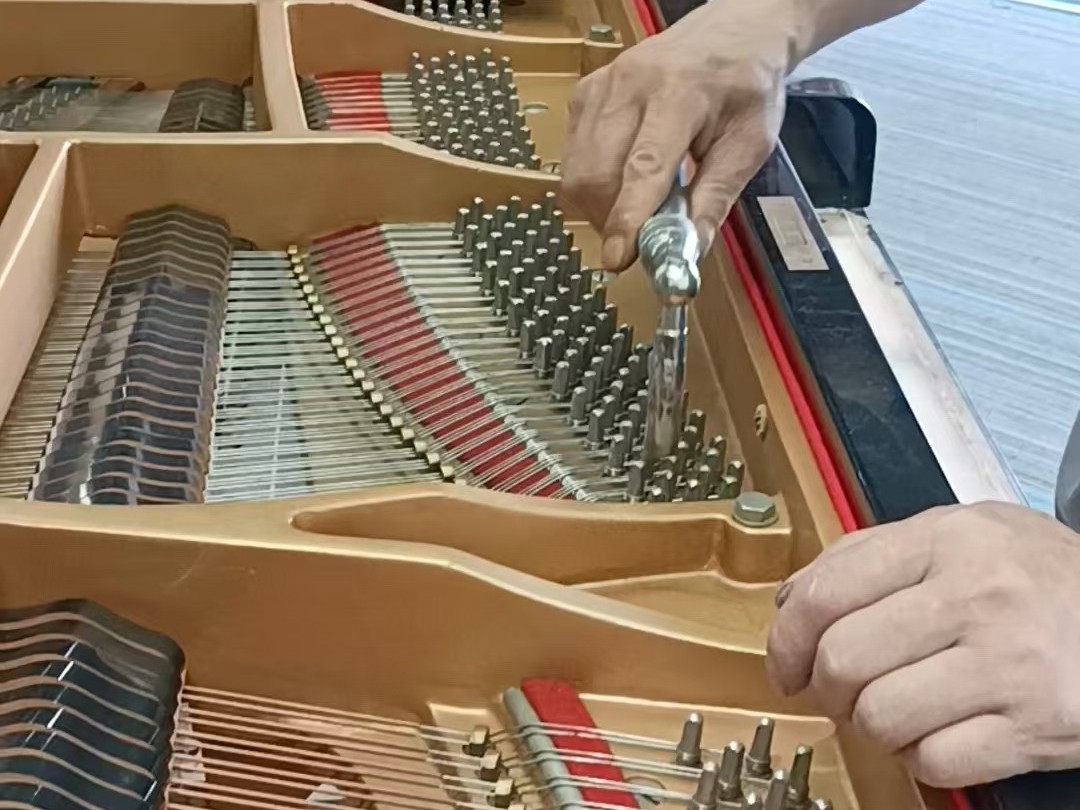 日本进口二手钢琴用了几十年，为啥还能这么好使？答案在这里！