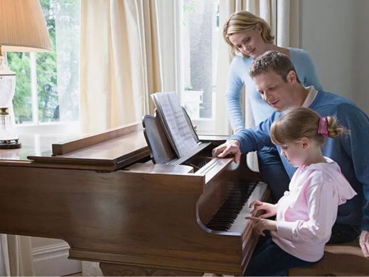 琴童家长必看：日本二手钢琴为啥能兼顾入门与专业？